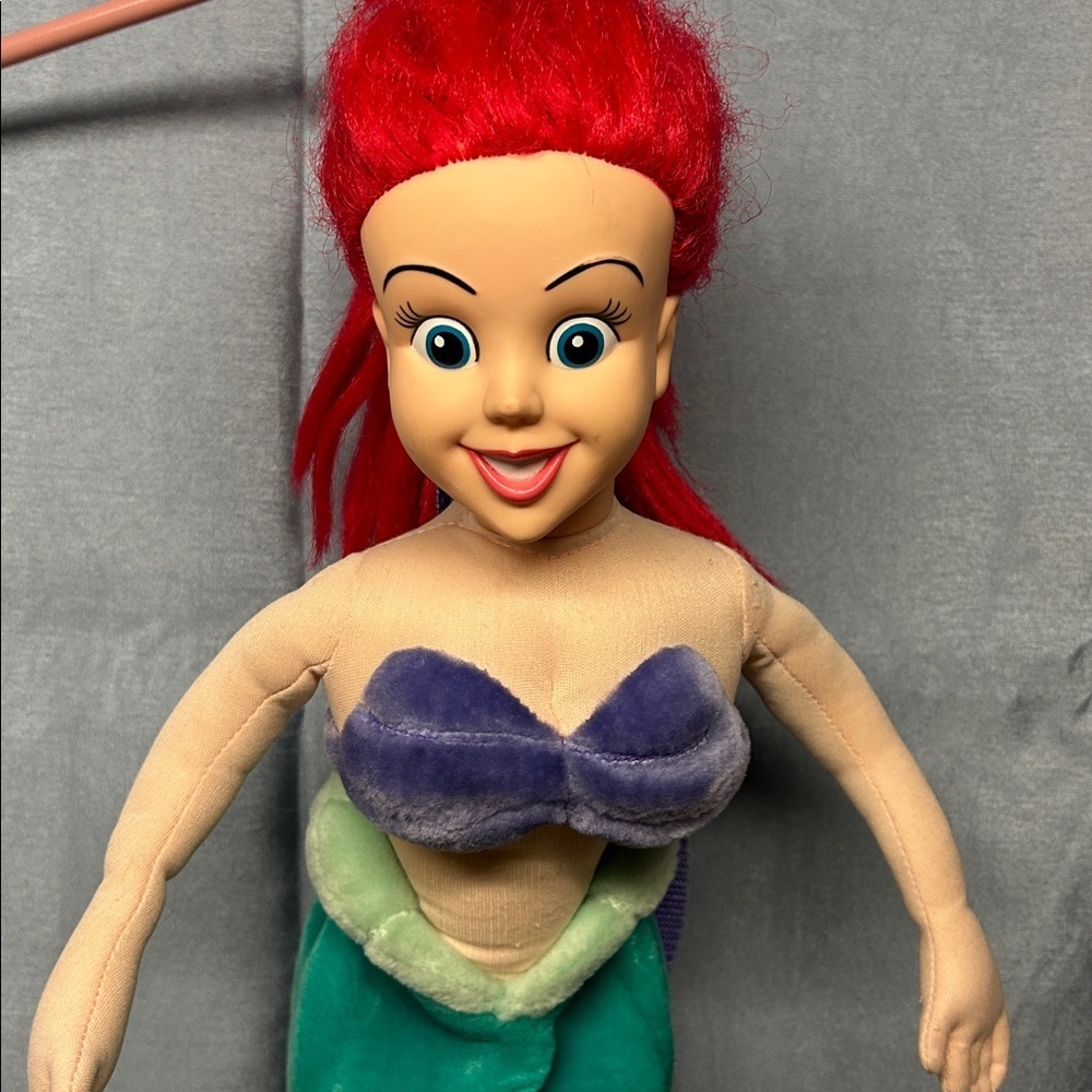 Vintage Walt Disney The Little Mermaid Ariel Plush Backpack Back Pack Bag - Picture 2 of 4